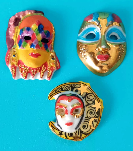 Fèves trois masques - trois,